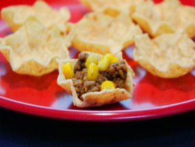 Tortilla shell with taco filling