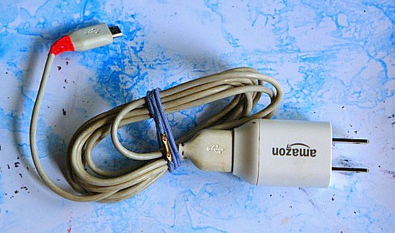 70+ Uses for Puffy Paint: Charger Cord Repaired with Puffy Paint