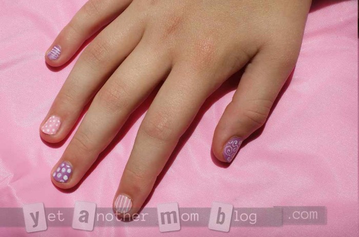 Supery Easy DIY Nail Art - right hand