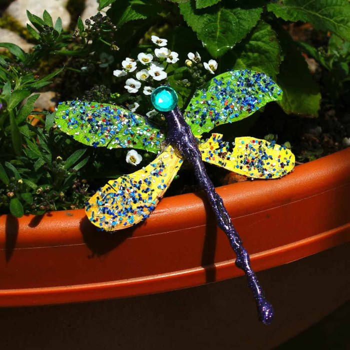 Nature Craft: Dragonfly