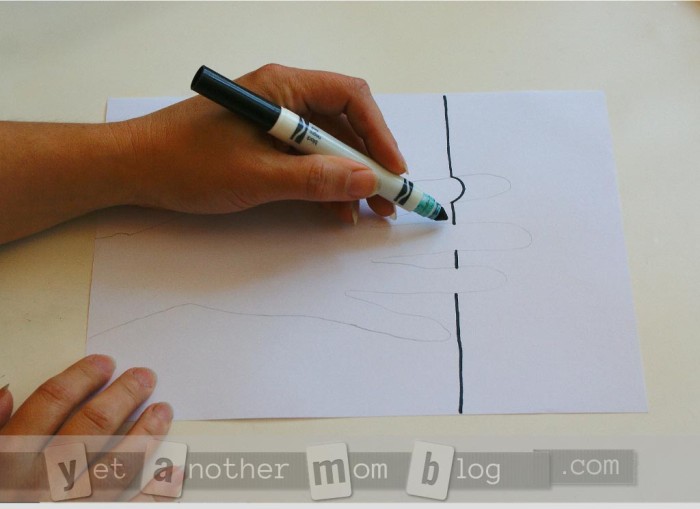 3D Line Art of Hand -step 2 - draw lines with "bumps"